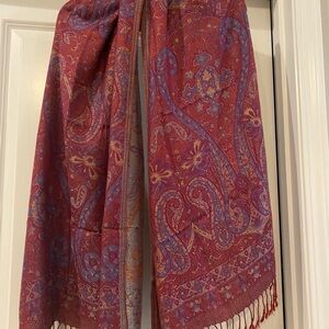 100% cashmere scarf